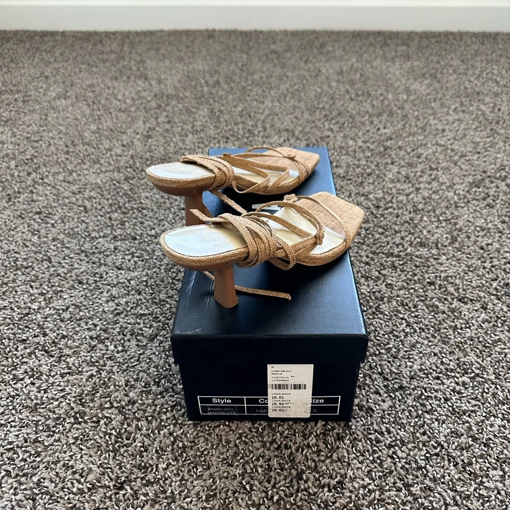 LPA Penny Heel in Natural, size 6.5 - Picture 6 of 7